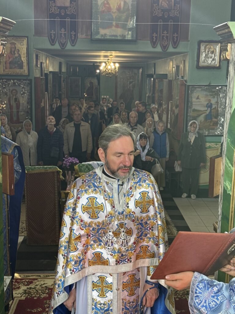 Літургія Покрова Пресвятої Богородиці.