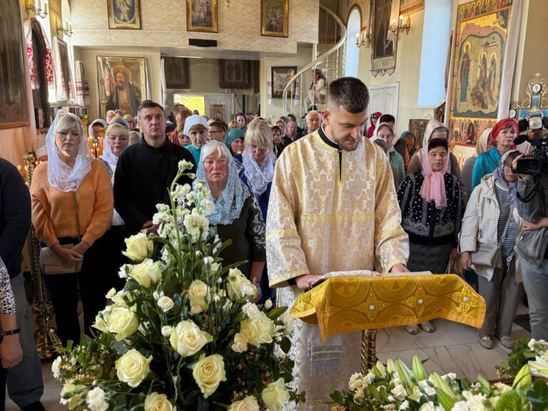 Літургія ювілею освячення престолу.